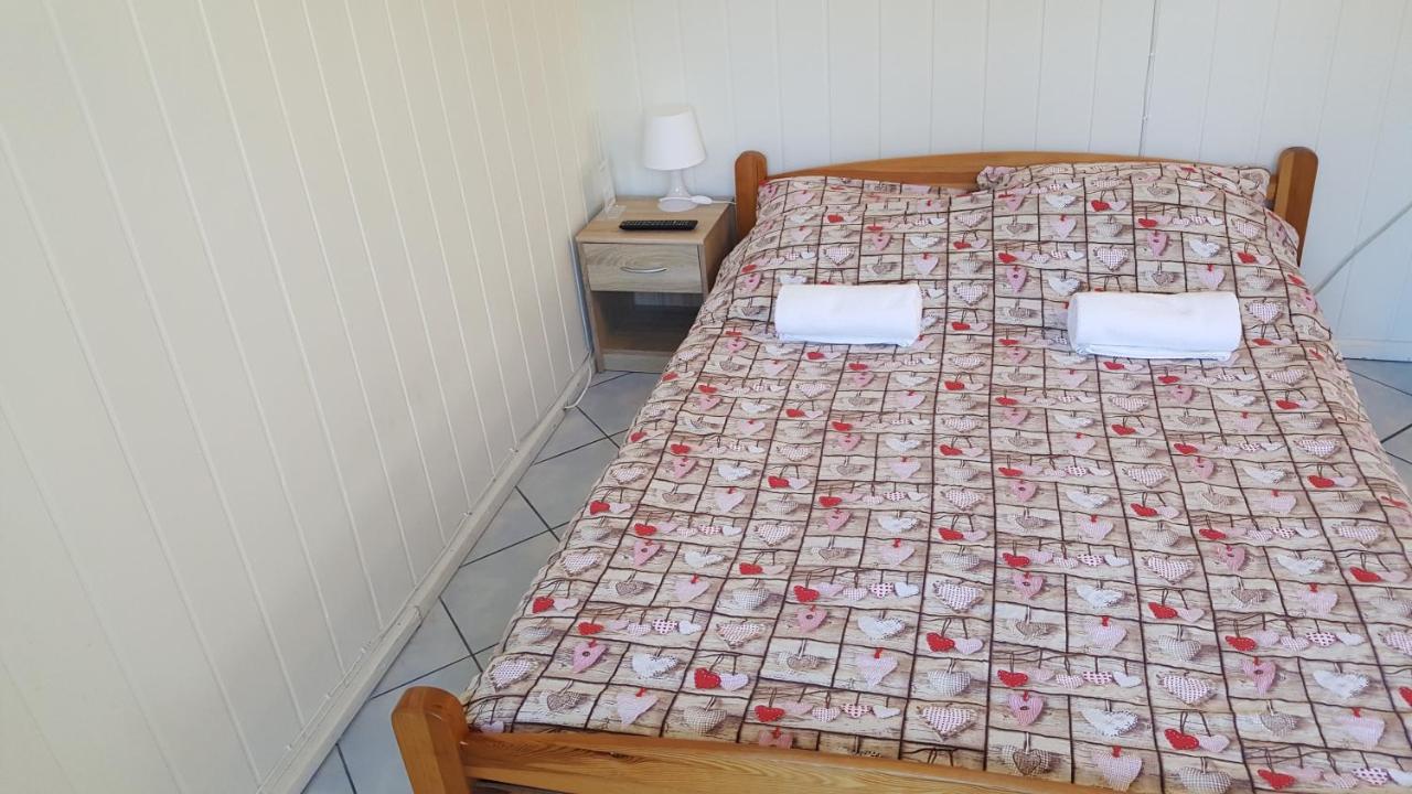 Dom Joanna Bed & Breakfast Dziwnow Exterior photo